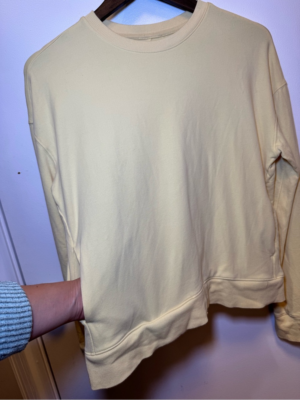 all in motion Light Yellow Crewneck Sweatshirt With Pockets - Picture 2 of 13